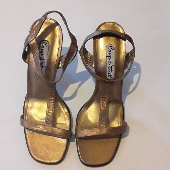 Coup d'etat Bronze gold shoes - Picture 1 of 8